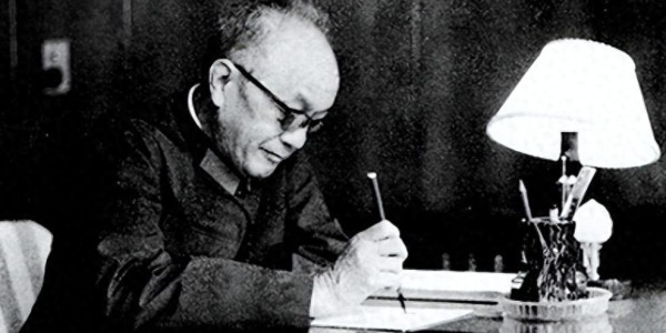 kaiyun·(中国)官方网站-80年钟伟当众直呼毛主席大名，被黄克诚怒斥：你老小子真是忘了本