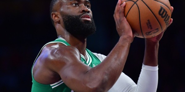 都说你3亿太贵，如今带队第二，还创造历史纪录，已是超级巨星|凯尔特人|篮网|布朗|NBA|尼古拉斯·克拉克斯顿_新浪体育_新浪新闻