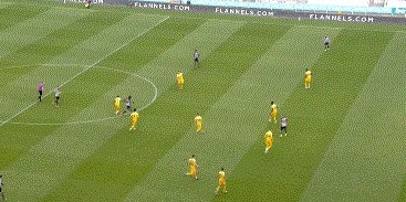 开云体育app官网-【英超】凯恩两球反超+中柱 热刺客场2比2平纽卡