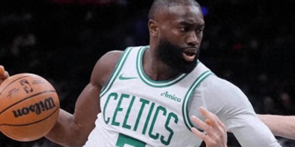 都说你3亿太贵，如今带队第二，还创造历史纪录，已是超级巨星|凯尔特人|篮网|布朗|NBA|尼古拉斯·克拉克斯顿_新浪体育_新浪新闻