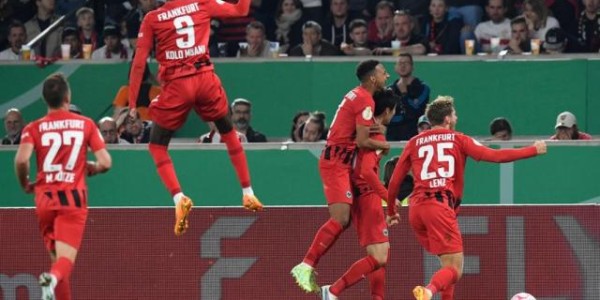 开云体育app官网-欧联冠军vs卫冕冠军——德国杯决赛，杯赛专家的聚会